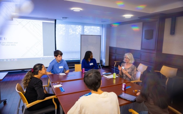 A meeting of students with faculty. 