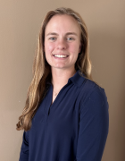 Photo of Ellie George.