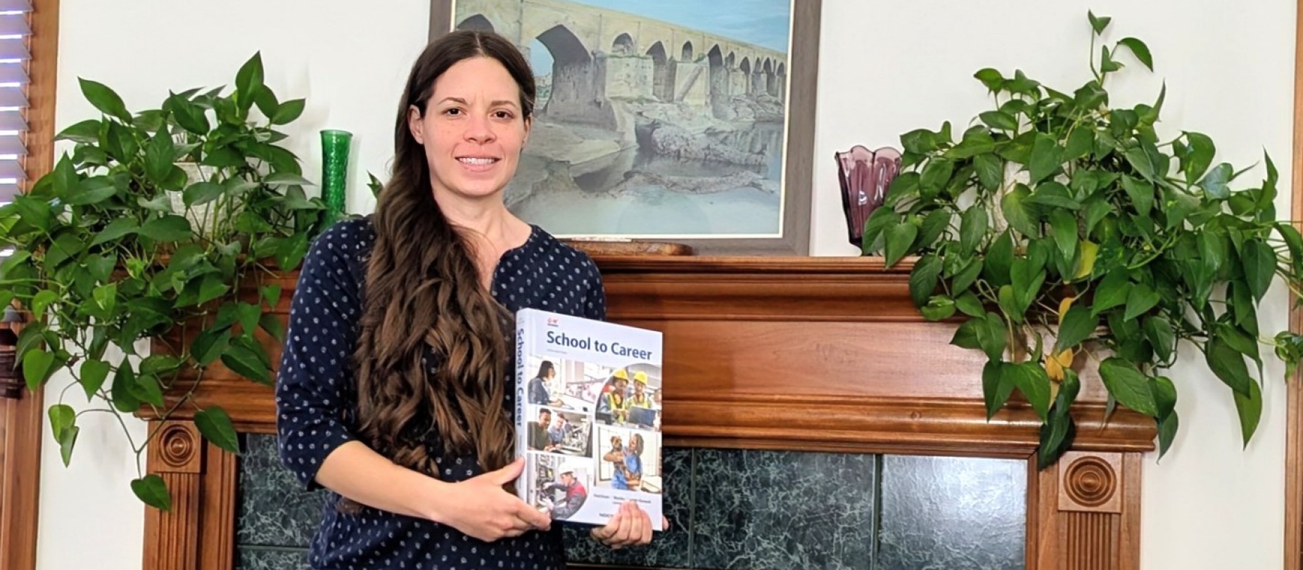 Katheryne T. Leigh-Osroosh,. 