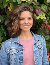 Headshot photo of Ana Bravo Castillo. 