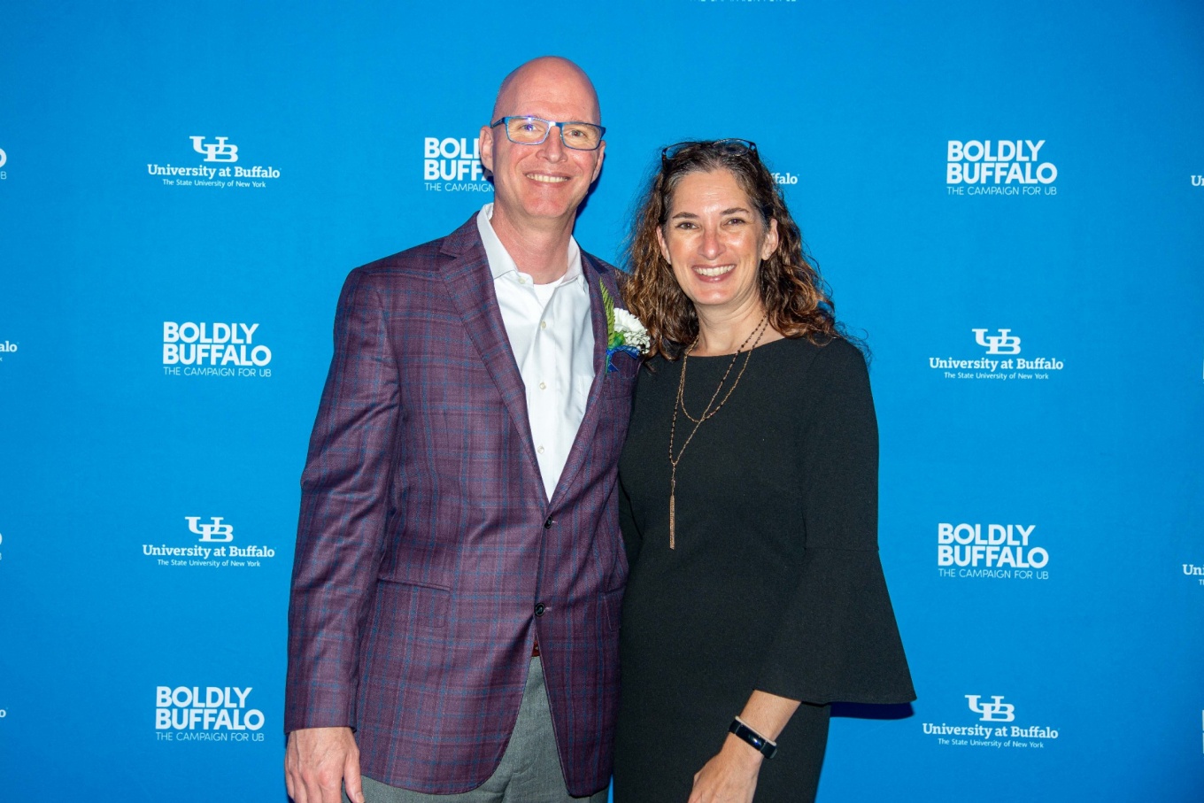 Portrait of Jennifer and Michael Cross. 