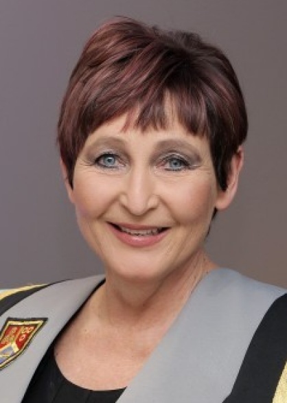 Headshot of Ina Fourie. 