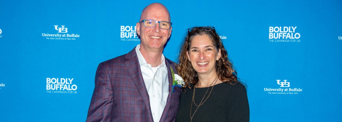 Image of Graduate School of Education alumni Michael and Jennifer Cross. 