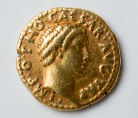 a gold aureus of the Roman emperor Otho. 