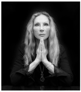 Bracha L. Ettinger, painter, philosopher, psychoanalyst and writer. 