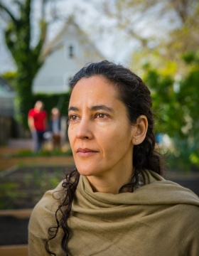 Portrait of UB researcher Samina Raja. 