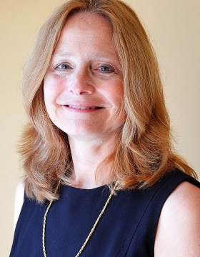 Nellie Drew head shot. 