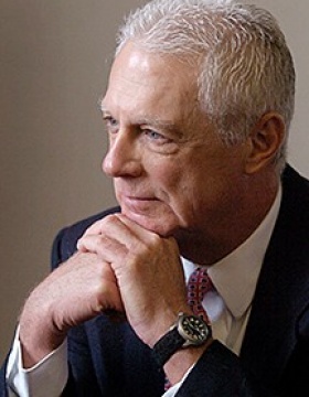 headshot of Leonard Epstein. 