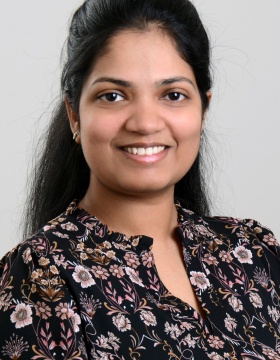 Headshot of Darshana Govind. 