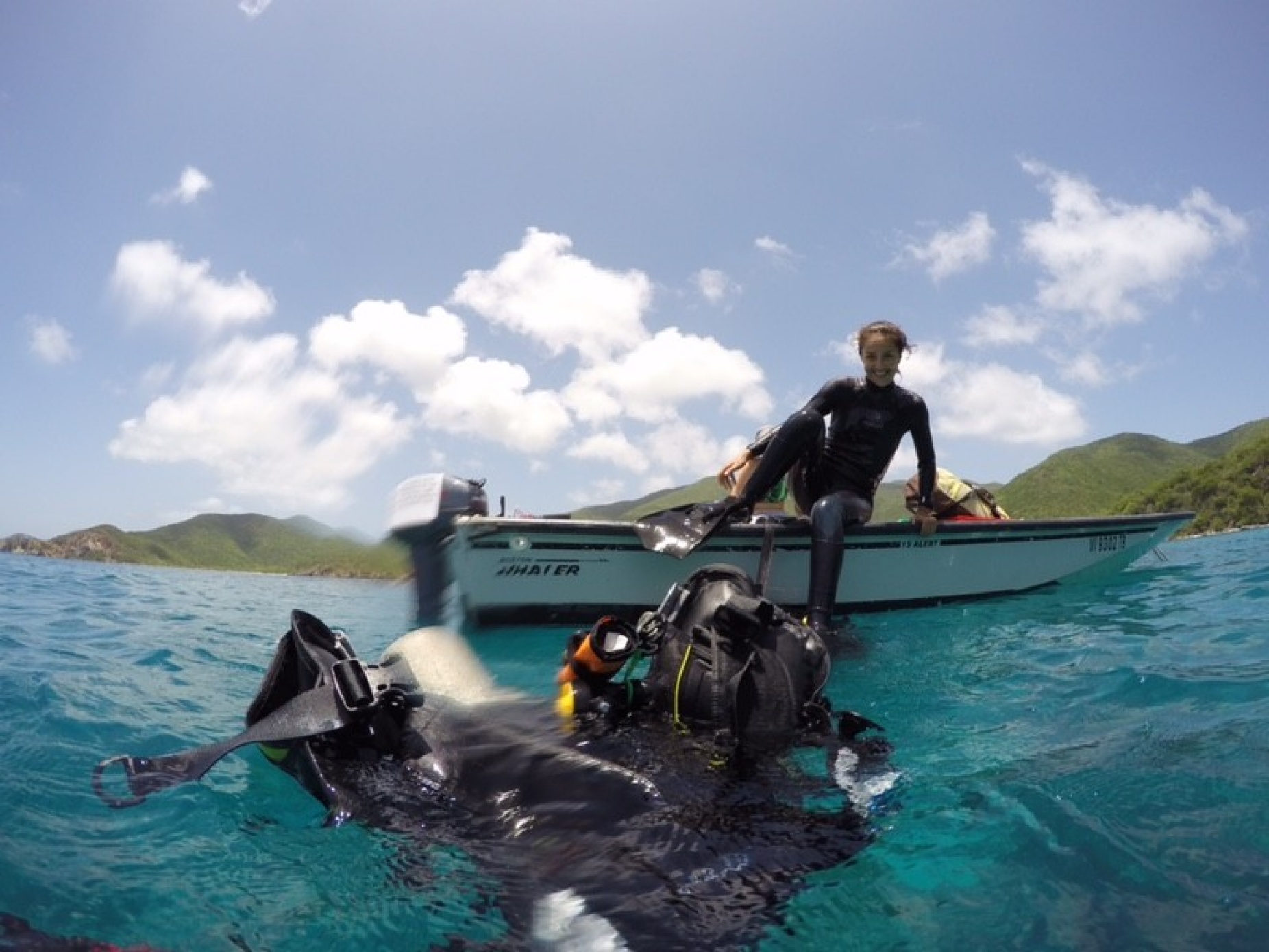 Zoom image: &Aacute;ngela Mart&iacute;nez Quintana, a PhD student at the University at Buffalo, is leveraging digital 3D modeling to study the distribution of young corals on coral reefs. Credit: Jacqueline Krawiecki 