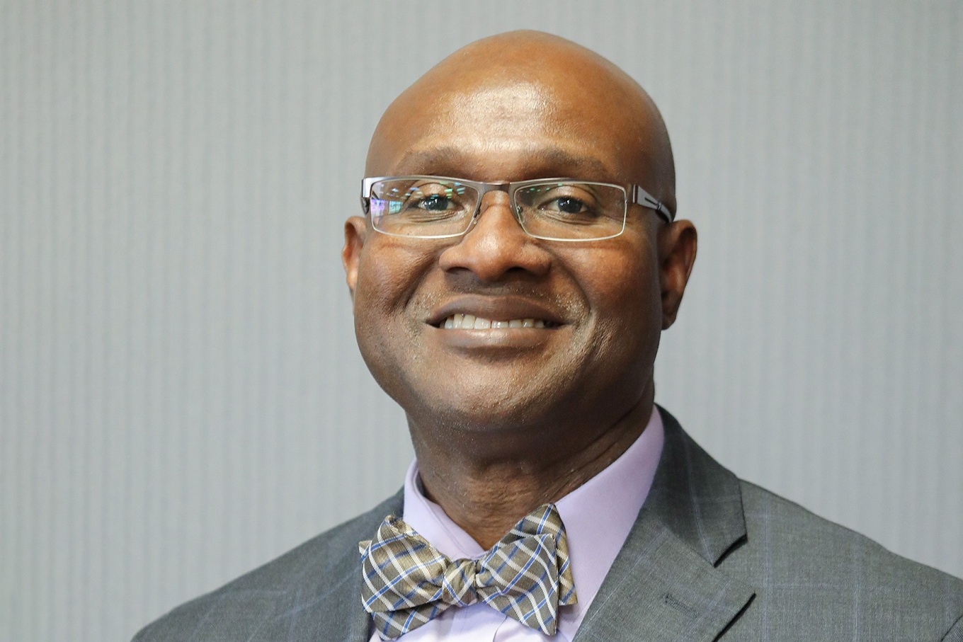 Headshot of Leonard E. Egede. 