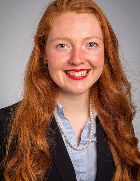 Headshot of Alyssa Reese. 