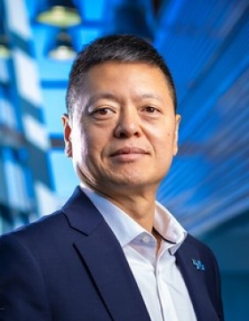 Siwei Lyu. 
