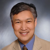 Headshot of Daniel Woo. 