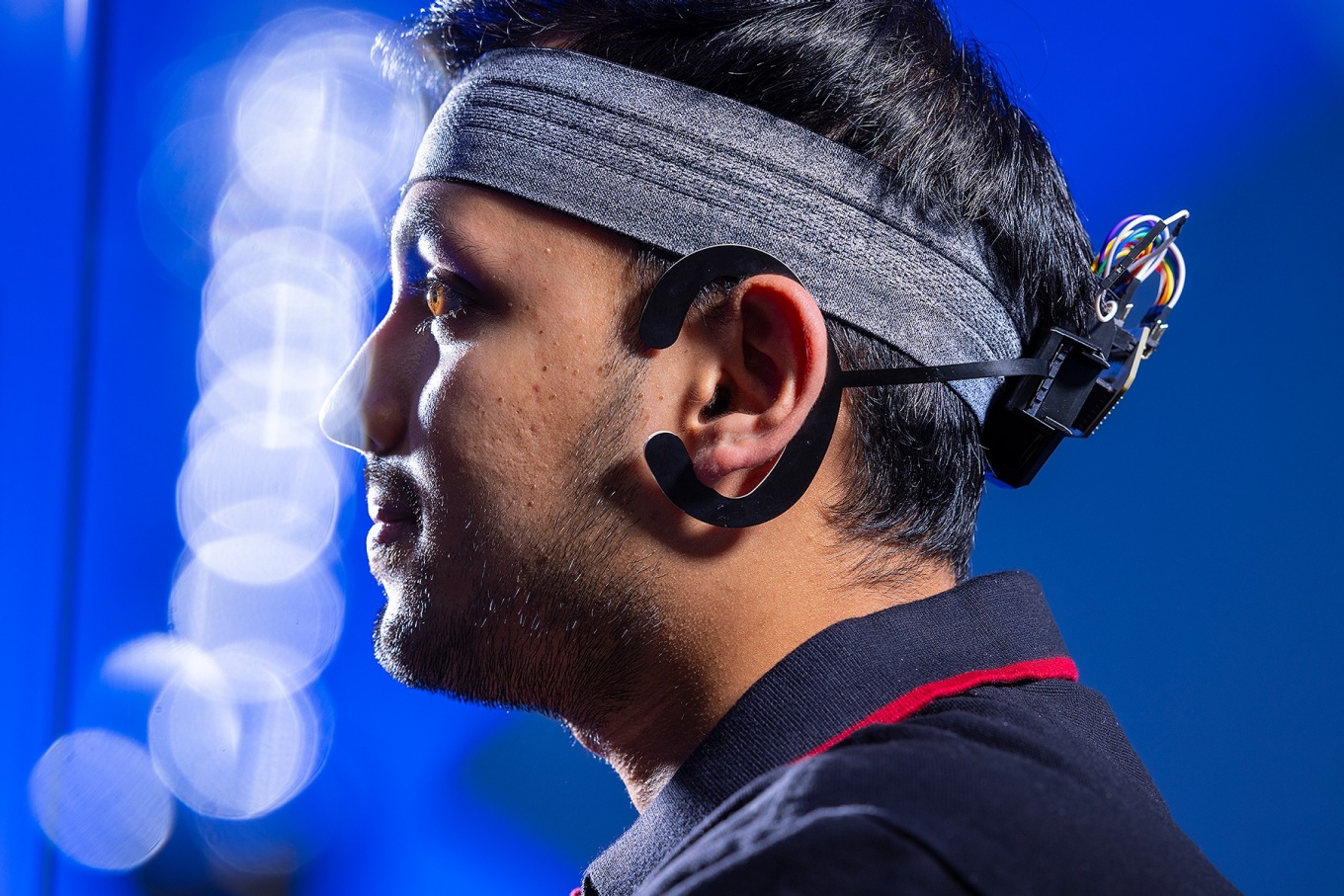 Zoom image: Computer science and communicative disorders researchers, which will form the backbone of the proposed AI and society department, are using AI to develop a new way to diagnose hyperacusis, a condition characterized by an increased sensitivity to sound. Photo: Douglas Levere 