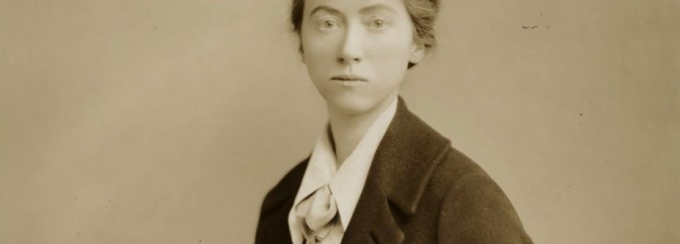 Zoom image: Poet Marianne Moore kept&nbsp;notebooks throughout her lifetime, often several simultaneously.&nbsp; 