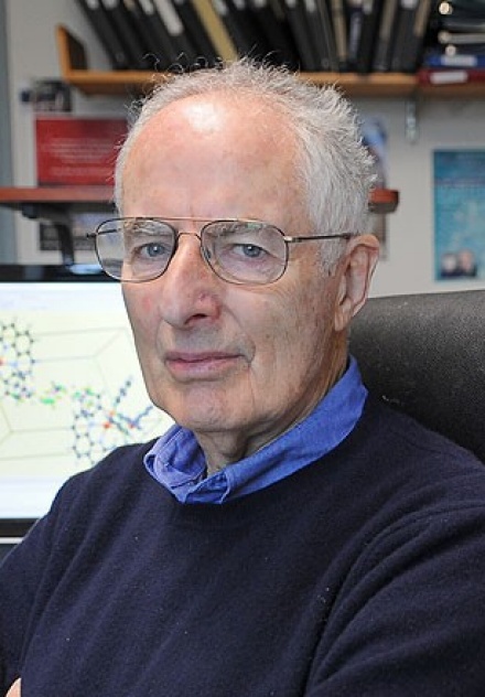 headshot of Philip Coppens.