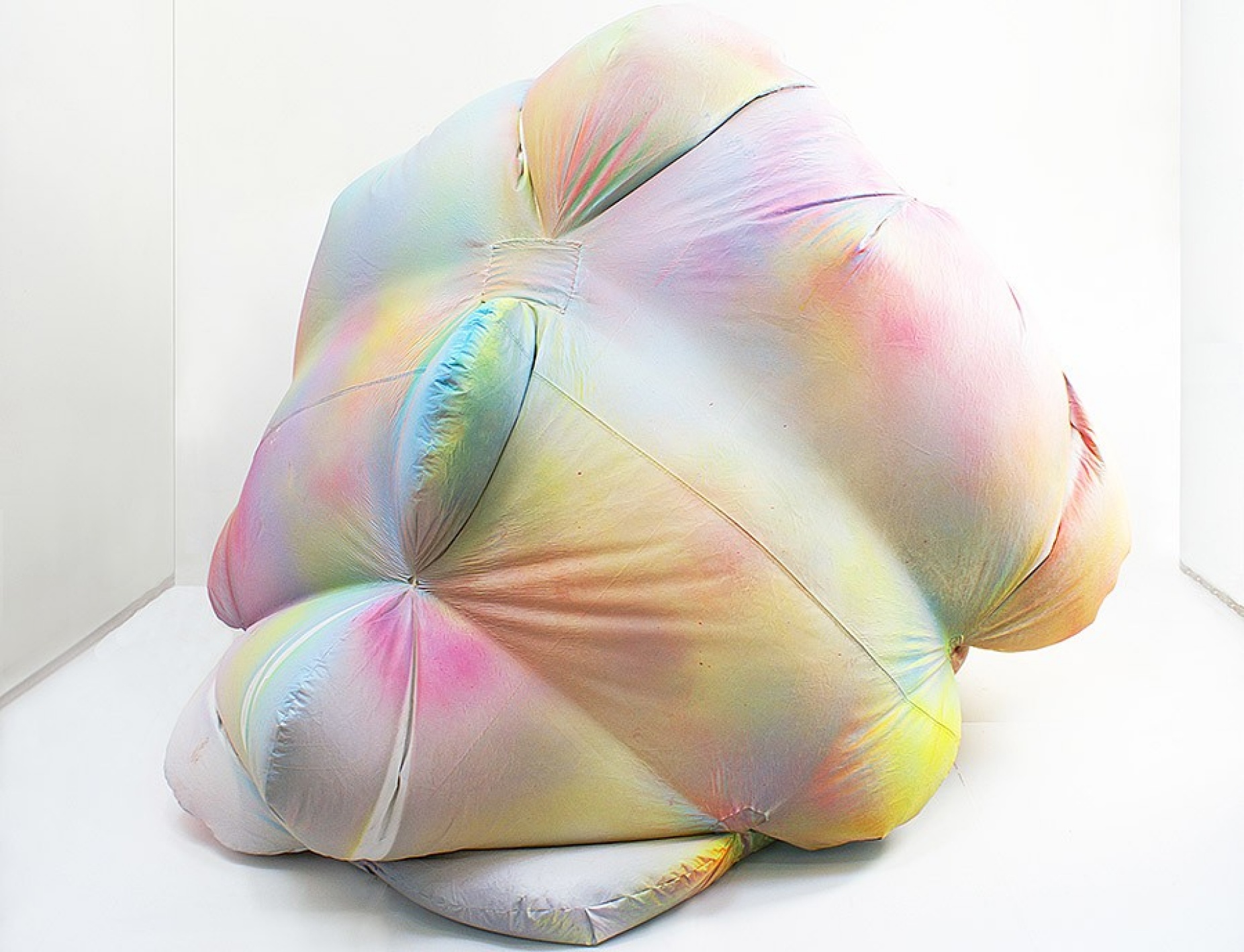 Claire Ashley. “Puff,” 2015. Spray paint, PVC-coated canvas tarpaulin and fan. 