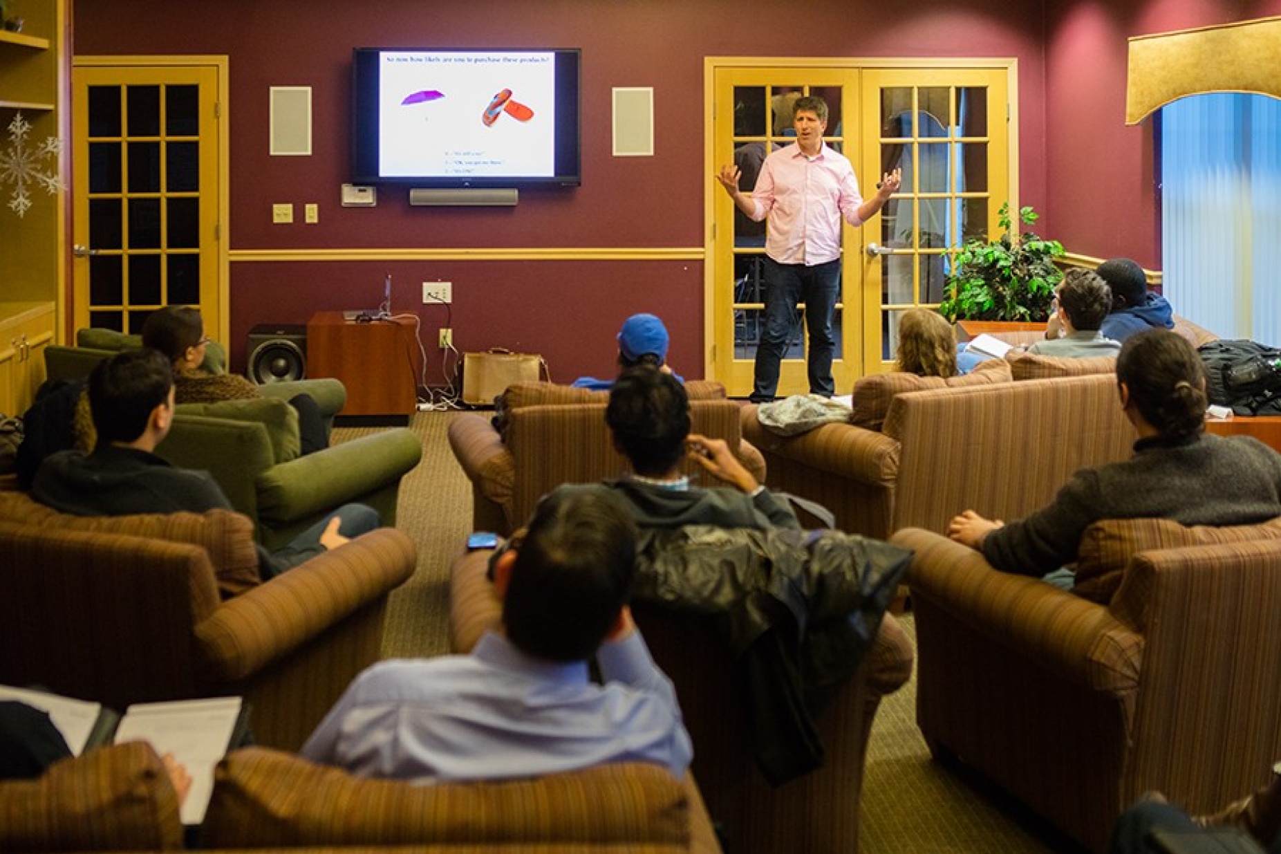 Jeff Polish speaking to students in the Hadley Common room as part of the Telling my story series. 