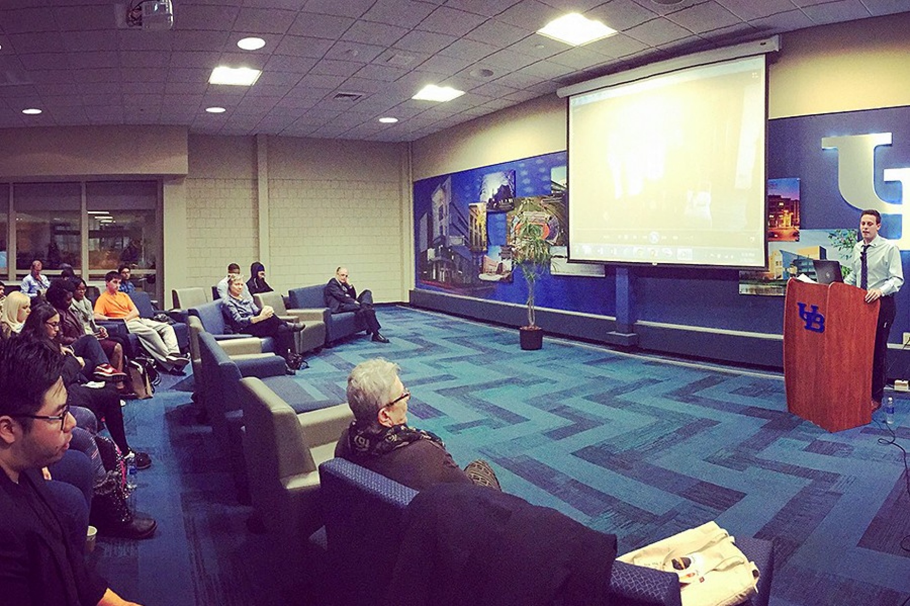 Stefan Doyno, UB alumnus and producer at ABC's Nightline, delivers his keynote address. 