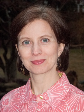Headshot of Katarzyna Kordas. 