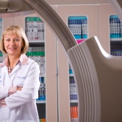 photo of Anne Curtis. 