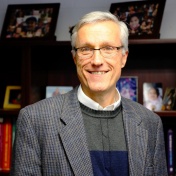 photo of Gary Giovino. 