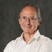 picture of Nobel Laureate Michael Levitt. 