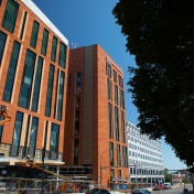 Jacobs School of Medicine and Biomedical Science building under construction, August 2017. 