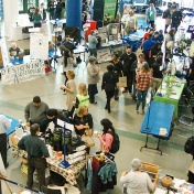 Overview of vendors at Sustainable Living Fair. 