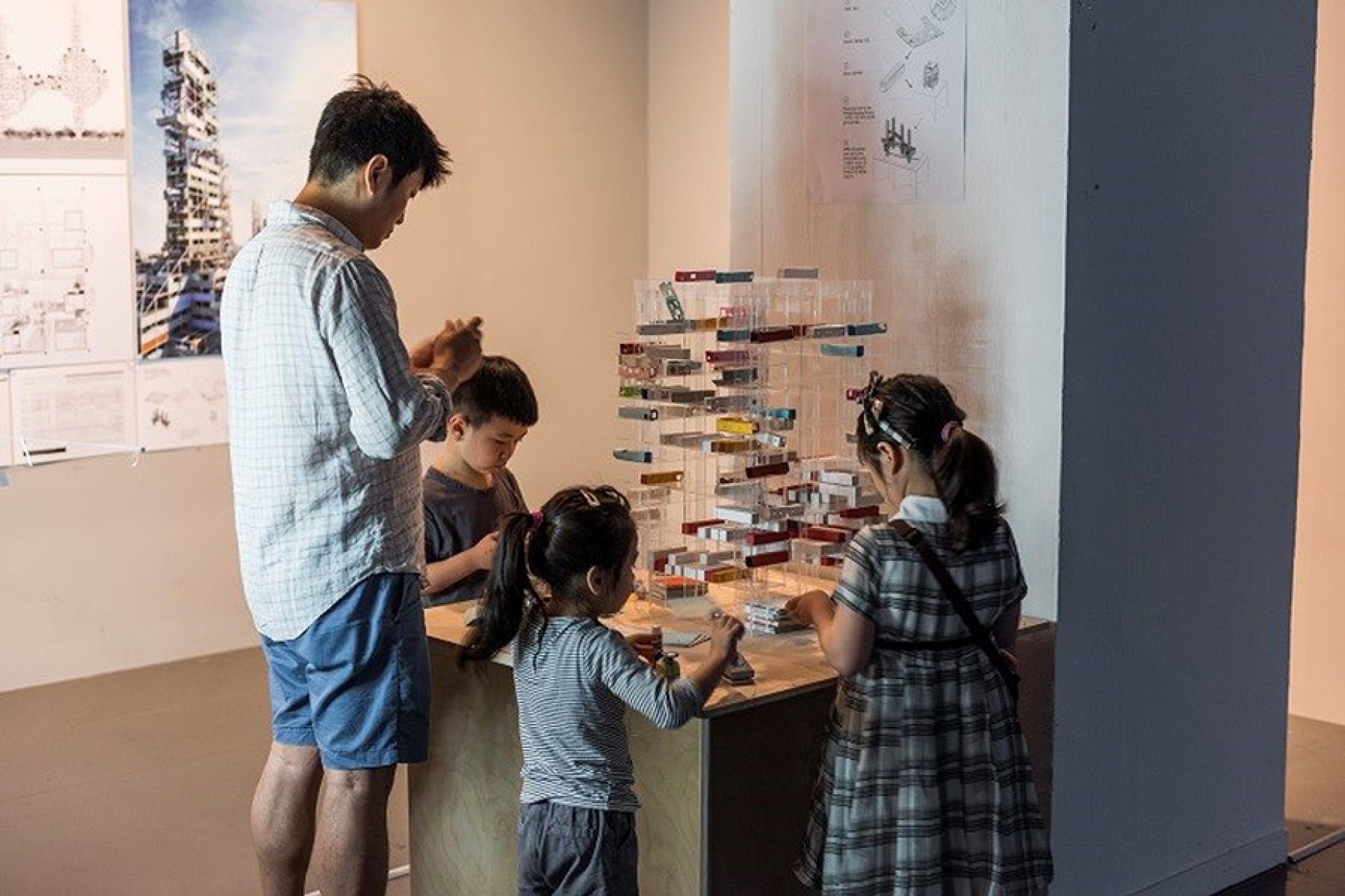 &ldquo;Connected Living," Jin Young Song's winning design of interconnected towers with robotic, self-building intelligence, is on display in the SeMA (Seoul Museum of Art) through November 12, 2017, alongside the competition&rsquo;s other top finishers. 
