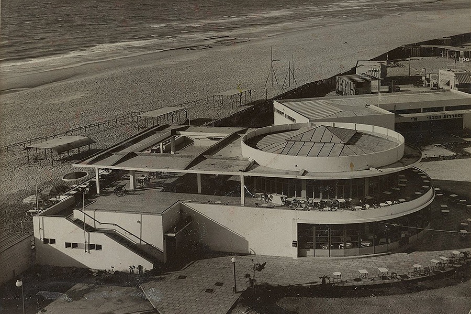 Genia Averbuch, Elsa Gidoni, and Schomo Ginsburg, Caf&eacute;-Restaurant at the Levant Fair, Tel Aviv, Palestine, 1934. 