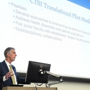 Dr. Timothy Muphy delivers remarks during the CTSI Annual Forum. 
