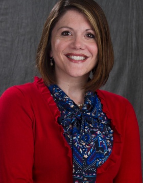 Headshot of Laura Anderson. 