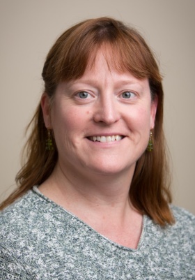 headshot of Tracy Gregg. 