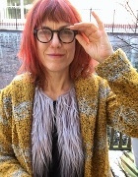 headshot of Shelley Jackson. 