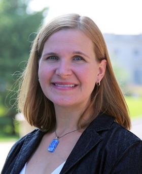 headshot of Sarahmona Przybyla. 