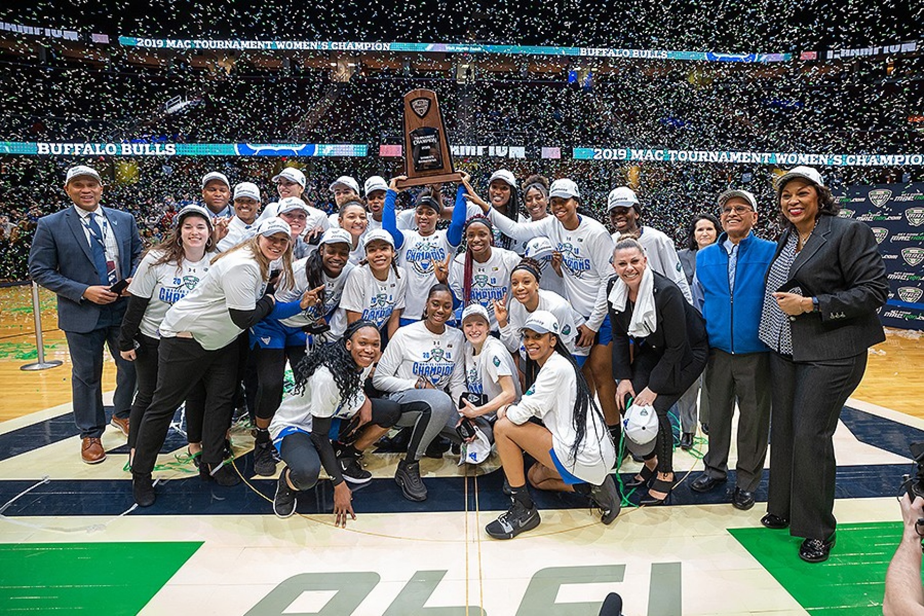 UB women&rsquo;s basketball team celebrate their MAC championship win. 