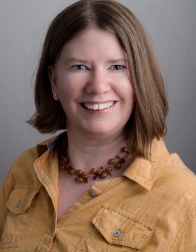 headshot of Colleen Culleton. 