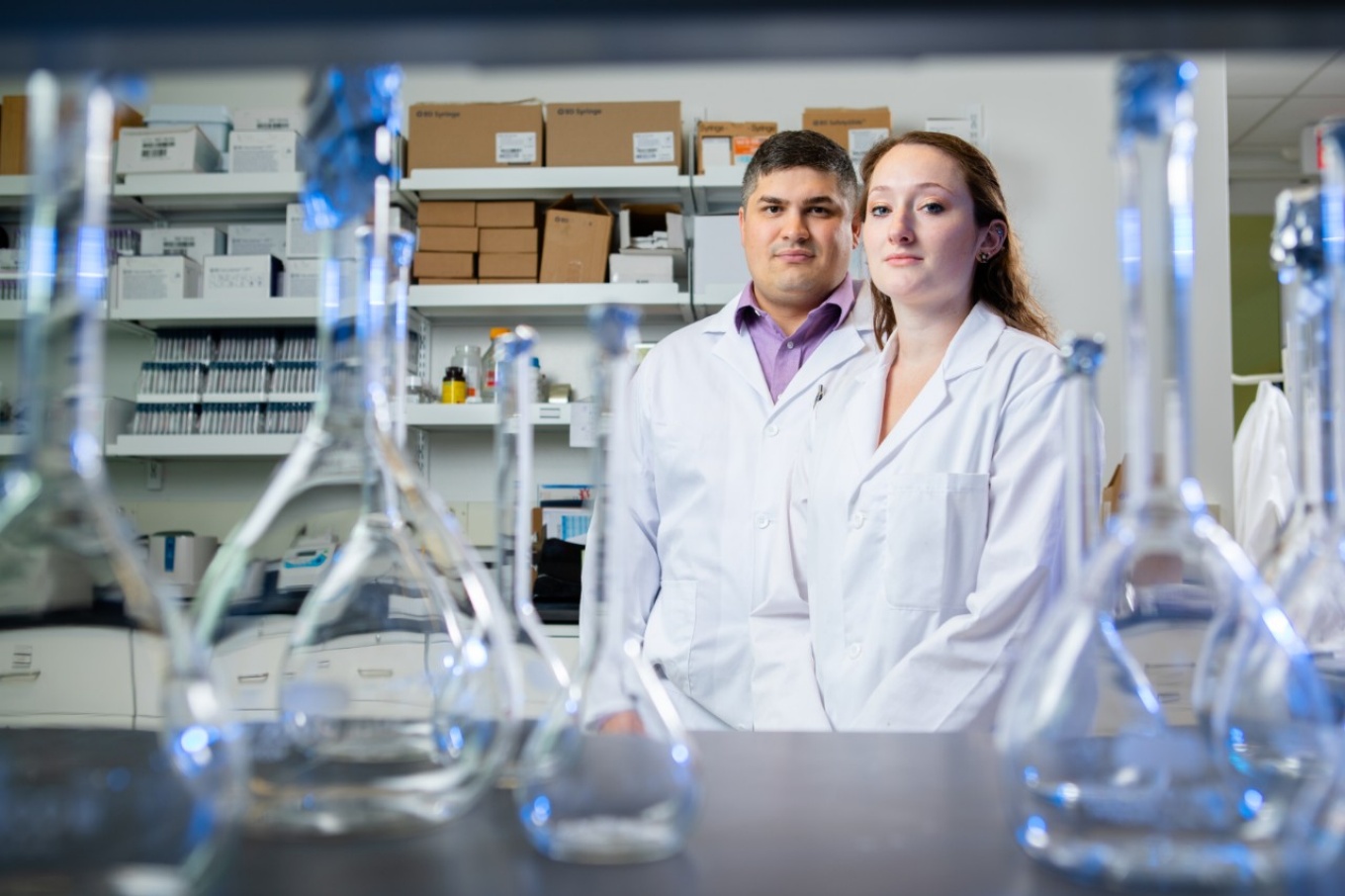 UB medical and engineering researcher Vincent Tutino, co-founder of Neurovascular Diagnostics, and Kerry Poppenberg, a UB PhD candidate in biomedical engineering, are among scientists conducting research that will aid the startup in developing a screening test for unruptured brain aneurysms. 