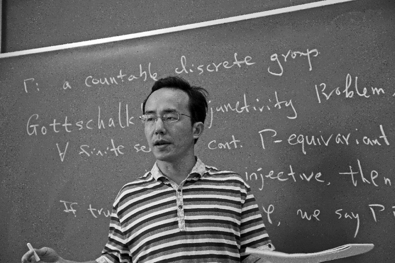 Hanfeng Li at the blackboard. 