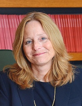 Helen "Nellie" Drew. 