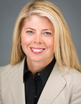 headshot of Gwen Appelbaum. 