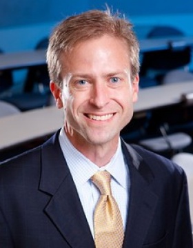 Paul Tesluk. 