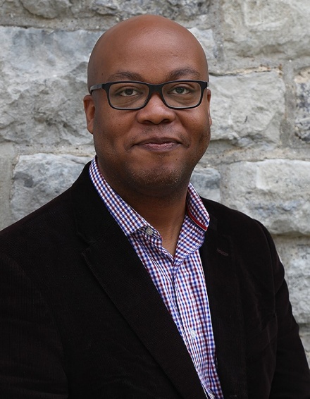 Charles Davis II. 