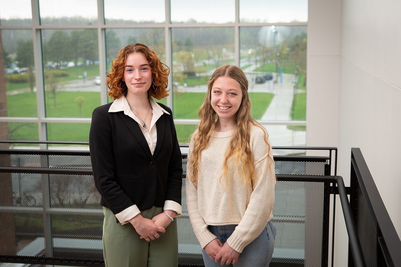 Lea Kyle (left) and Sydney Swedick. 
