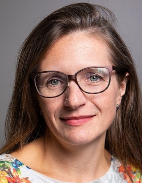 Eva Zurek. 