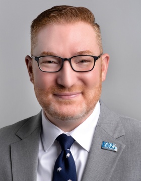 Portrait of Thomas McArthur, UB associate vice president for alumni engagement and annual giving. 