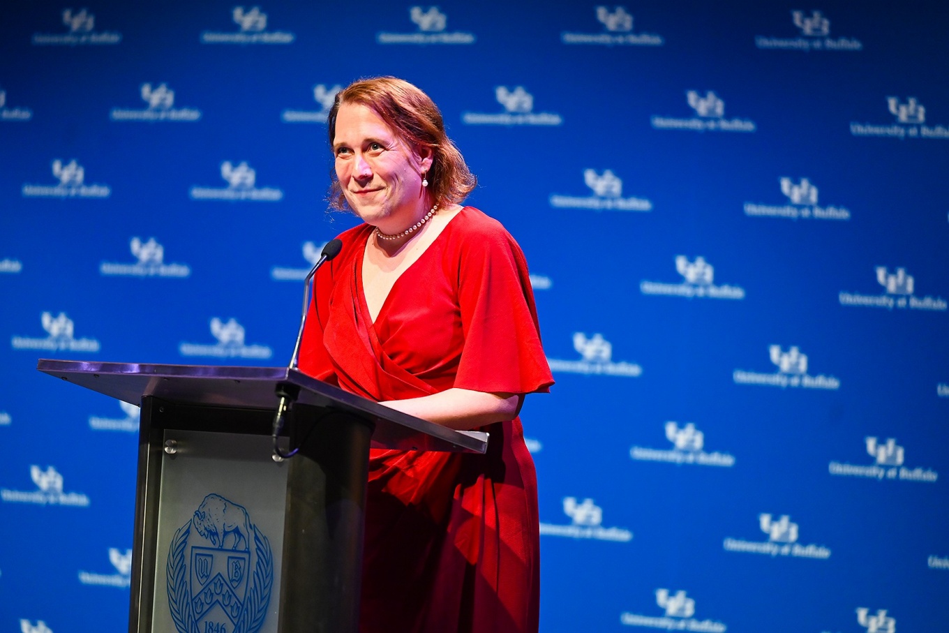Amy Schnider delivers remarks during her Distinguished Speakers Series appearance. 