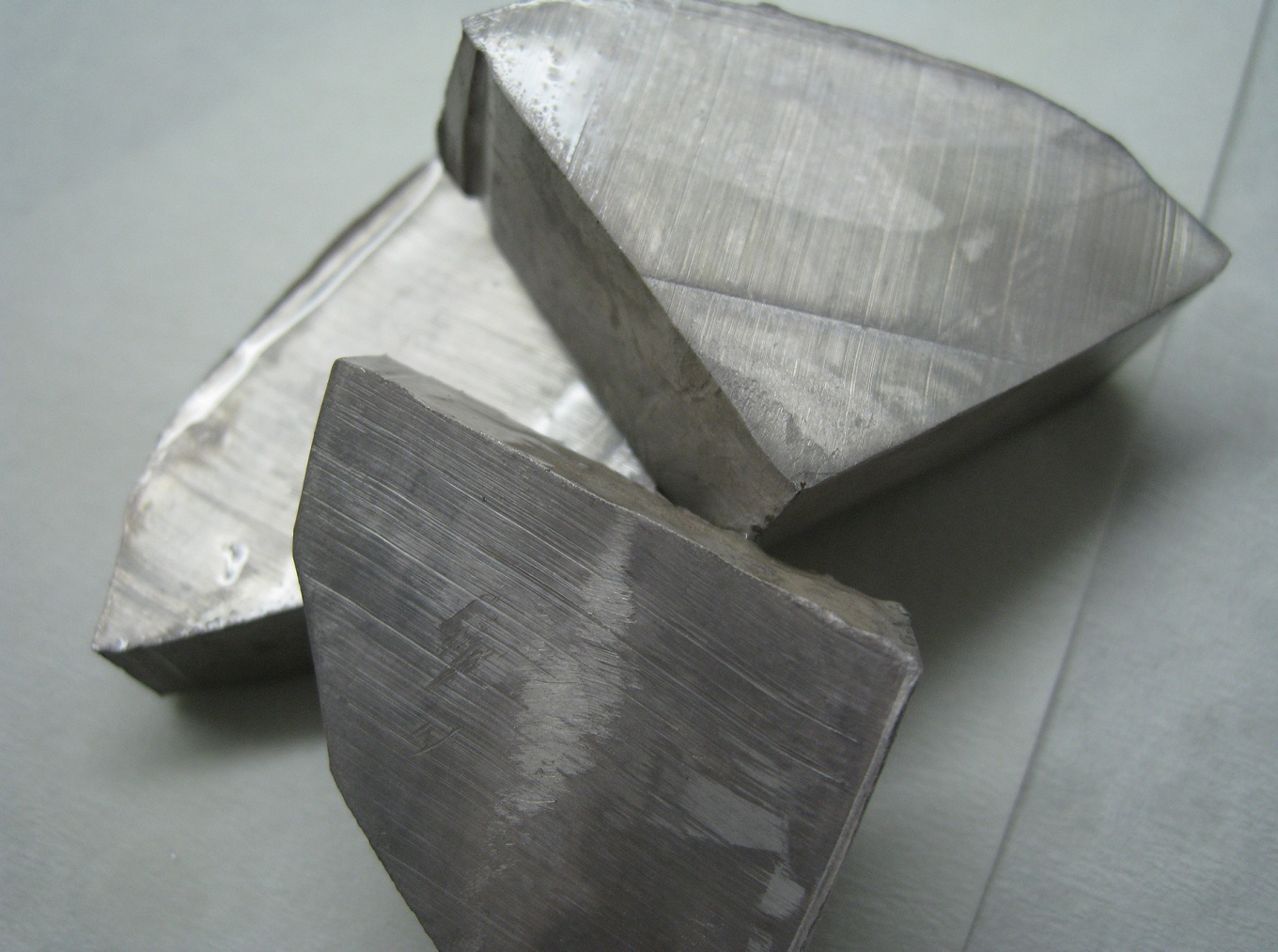 Sodium in its metalic state. 